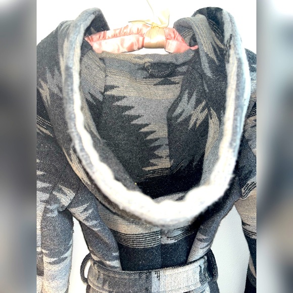 Aztec PeaCoat - Picture 3 of 6